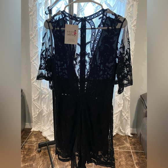 She + Sky Black Lace V Neck Romper Size Medium - Picture 5 of 9
